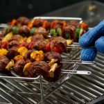 ENSEMBLE DE GRILLES ET BROCHETTES BROIL KING-4241