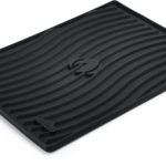 70122-Silicone-Side-Shelf-Mat-Pan-OnWhite-Angle