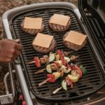 Traveler_Features_LargeGrillingArea_1000x800