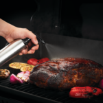 Web_400px-62047-Stainless-Steel-Spray-Bottle-In-Use